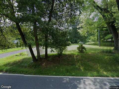 Bridle Path, BETHLEHEM, PA 18017
