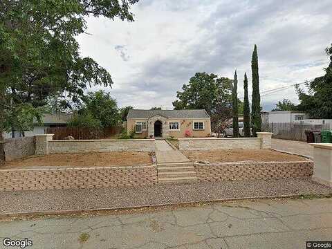 10Th, BEAUMONT, CA 92223