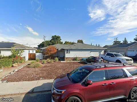 Cottage, MANTECA, CA 95336