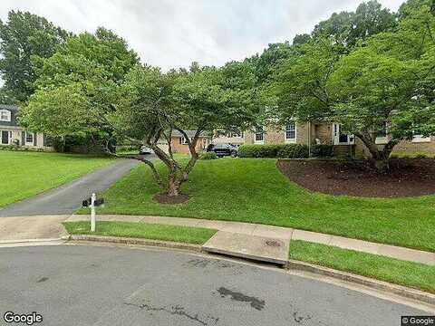 Freda, VIENNA, VA 22181