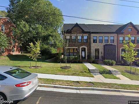 10Th, ARLINGTON, VA 22205