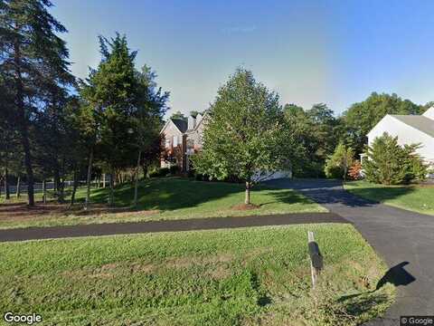 Ponderosa, CHANTILLY, VA 20152