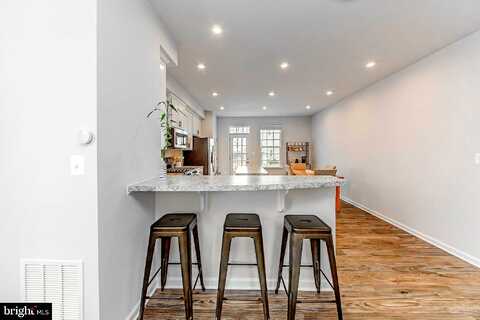 River Crest, FREDERICKSBURG, VA 22405