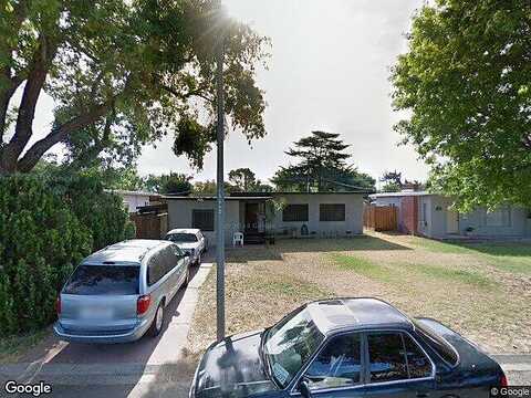 Oakshire, MODESTO, CA 95354