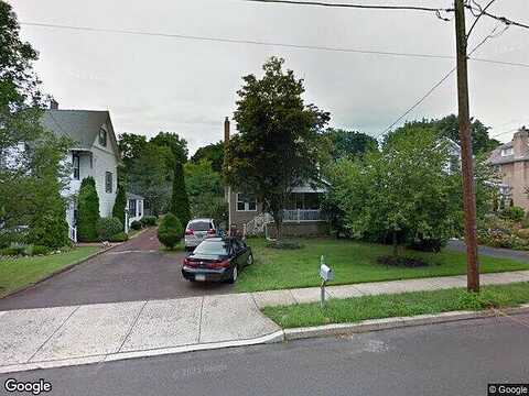 Summit, FORT WASHINGTON, PA 19034