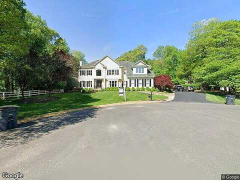 Sarah Joan, OAKTON, VA 22124