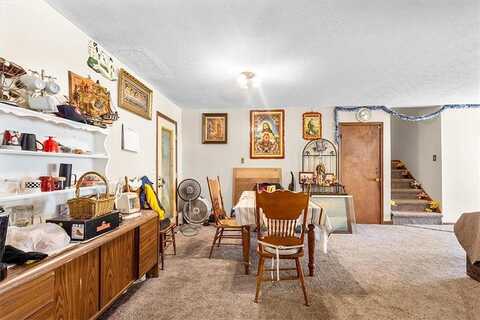 Elberta, NEWNAN, GA 30265