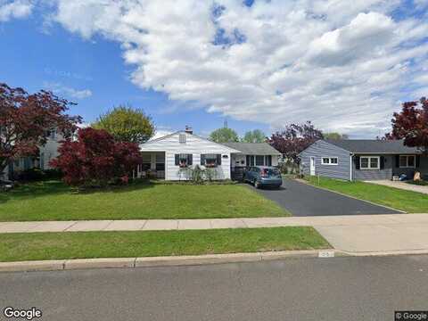 Elm, LEVITTOWN, PA 19054