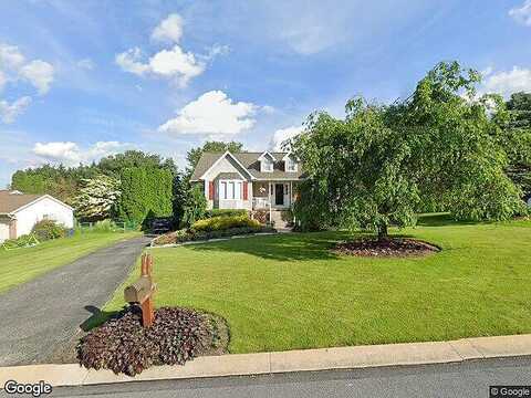 Crestwood, RED LION, PA 17356