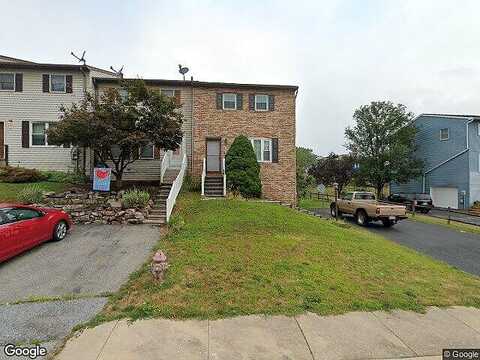 Mall, ETTERS, PA 17319