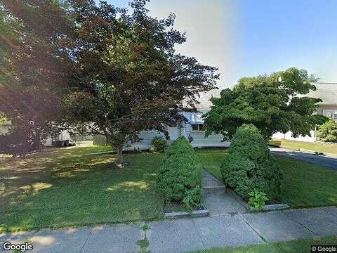 Gray, BROOKHAVEN, PA 19015