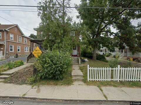Simpson, ARDMORE, PA 19003