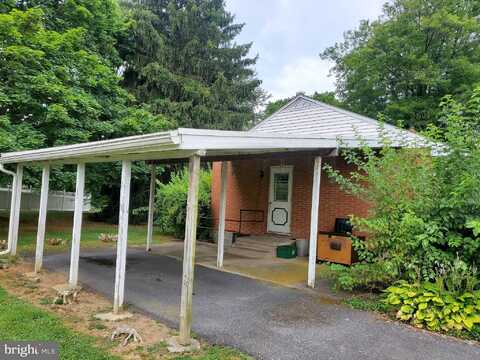 Park Circle, LANCASTER, PA 17603