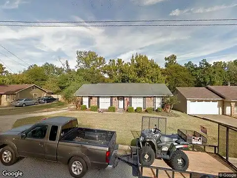 Neassie, COLUMBUS, GA 31909
