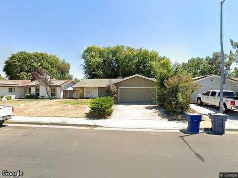Morris, CLOVIS, CA 93611