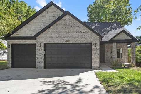 3436 S Kings Avenue, Springfield, MO 65807
