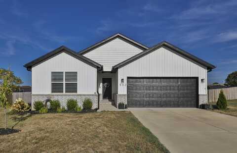 552 S Michelle Avenue, Republic, MO 65738