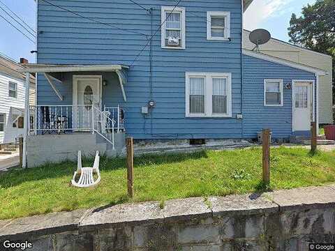 Pine, EASTON, PA 18042