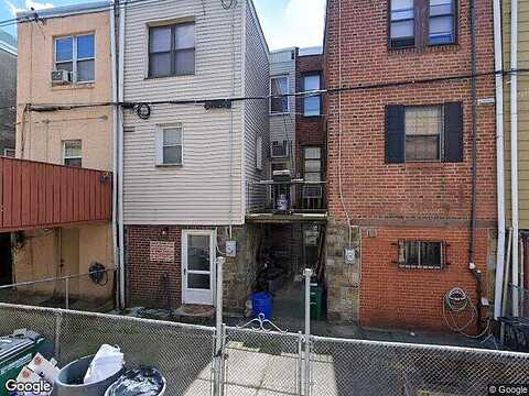 Packer, PHILADELPHIA, PA 19145