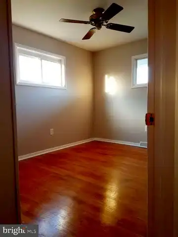 Cambridge, MECHANICSBURG, PA 17055