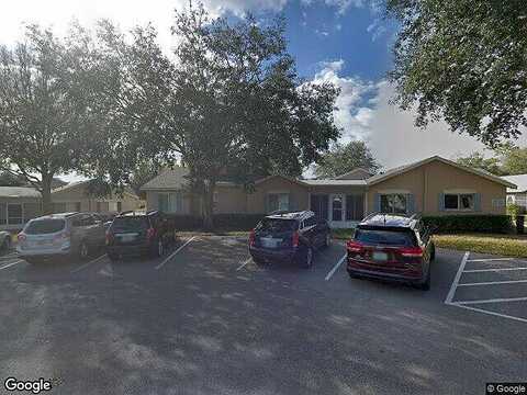 Sturbridge, WEEKI WACHEE, FL 34613
