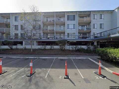 Commodore, EMERYVILLE, CA 94608