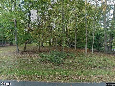 Seneca, GREAT FALLS, VA 22066
