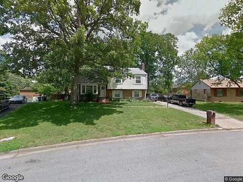 Moon, NORTH CHESTERFIELD, VA 23234