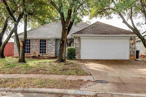 Needles, EULESS, TX 76040