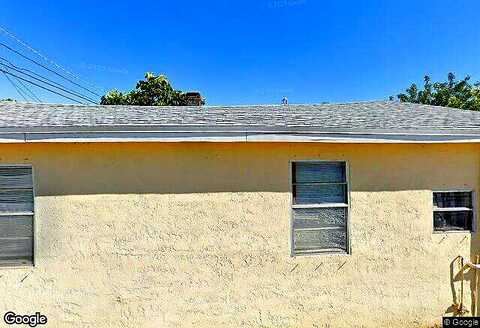 Silver Beach, RIVIERA BEACH, FL 33404