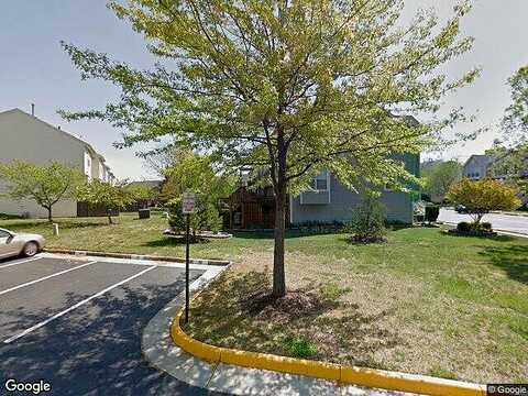 Autumn, CENTREVILLE, VA 20121