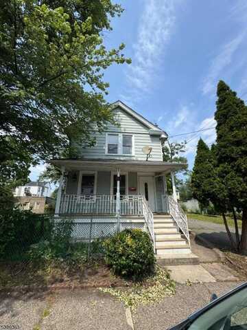 193 Sussex St, Paterson, NJ 07503