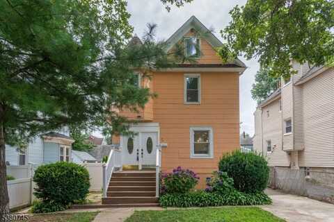 73 Clinton Pl, Hackensack, NJ 07601