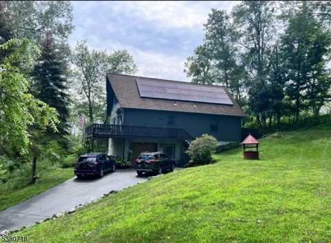 12 Ravine Rd, Wantage, NJ 07461