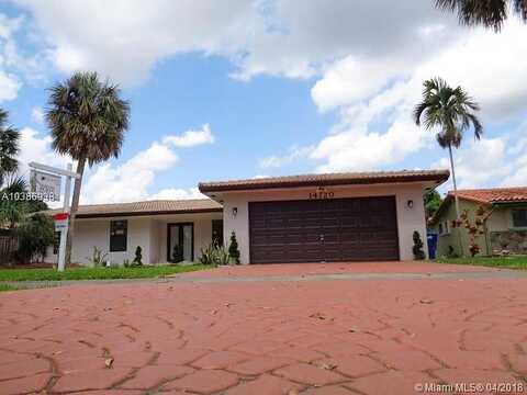 Dade Pine, MIAMI LAKES, FL 33014
