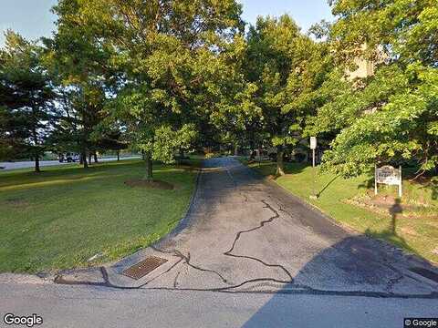 Beau, WASHINGTON, PA 15301