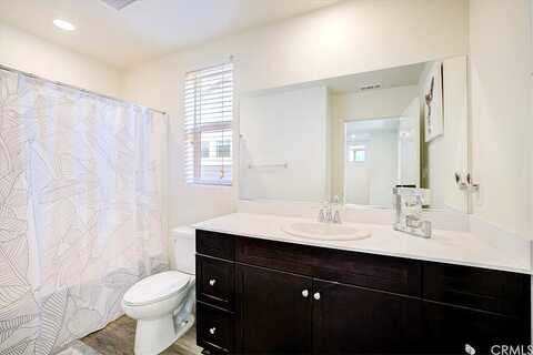 Foster, CHATSWORTH, CA 91311