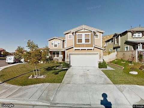 Julia, SANTA CLARITA, CA 91350
