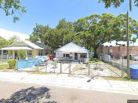 14Th, SAINT PETERSBURG, FL 33711