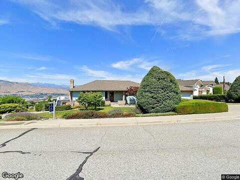 Grand, EAST WENATCHEE, WA 98802