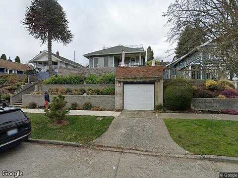 40Th, SEATTLE, WA 98136