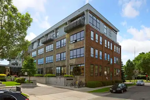 Madison St Ne, Minneapolis, MN 55413