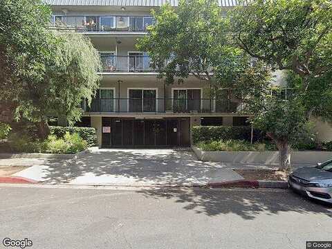 Cynthia, WEST HOLLYWOOD, CA 90069