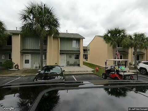 Robin, PANAMA CITY BEACH, FL 32407