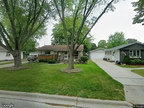 Jay, GREEN BAY, WI 54304