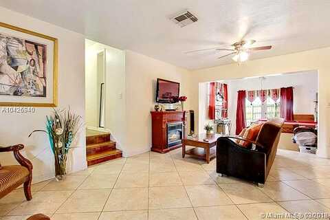 17Th, MIAMI, FL 33165