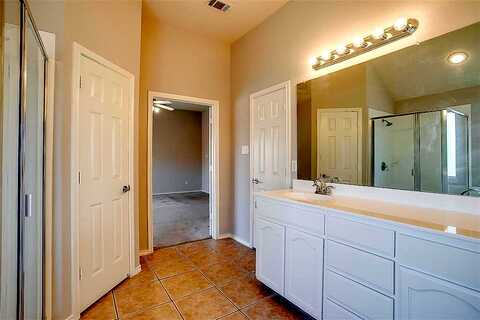 Lucas, FORT WORTH, TX 76134