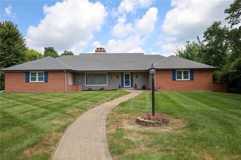 7 Stonecrest Drive, Saint Joseph, MO 64506