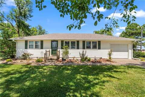 18955 E 54 Highway, Nevada, MO 64772