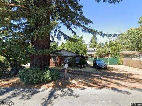 Della, WILLITS, CA 95490